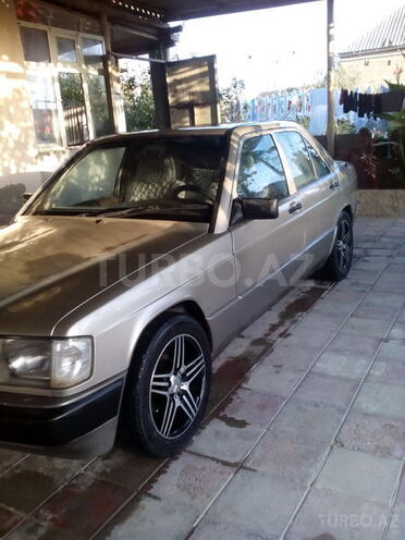 Mercedes 190 1990, 400,000 km - 2.0 l - Bakı