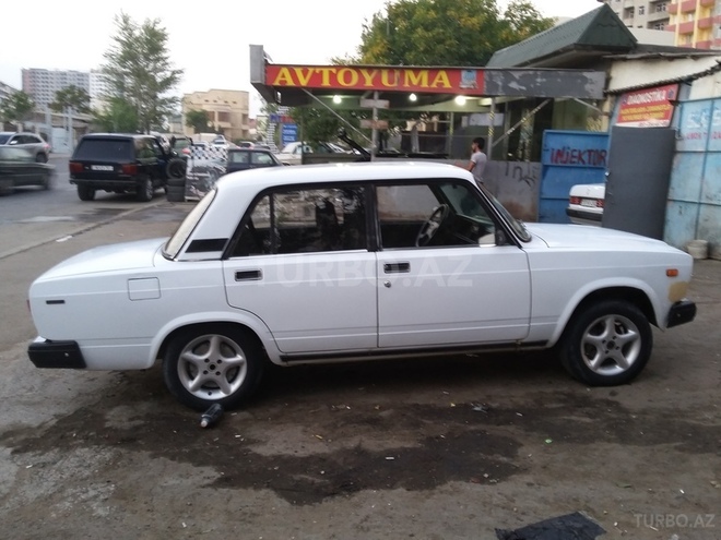 LADA (VAZ) 2107 2003, 258,000 km - 1.7 l - Bakı