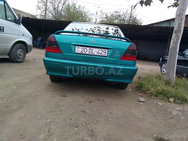 Mercedes C 180 1998, 232,000 km - 1.8 л - Gəncə
