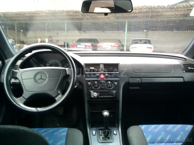 Mercedes C 180 1998, 232,000 km - 1.8 л - Gəncə