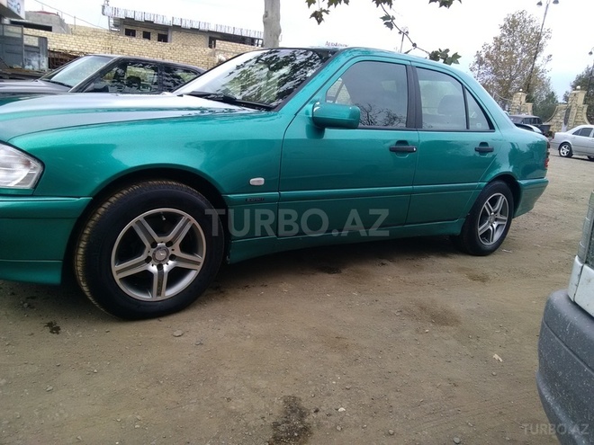 Mercedes C 180 1998, 232,000 km - 1.8 л - Gəncə