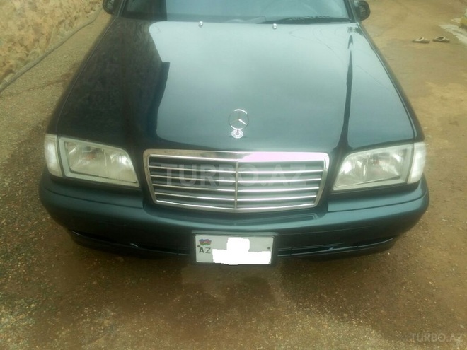 Mercedes C 200 2000, 190,000 km - 2.0 l - Gəncə