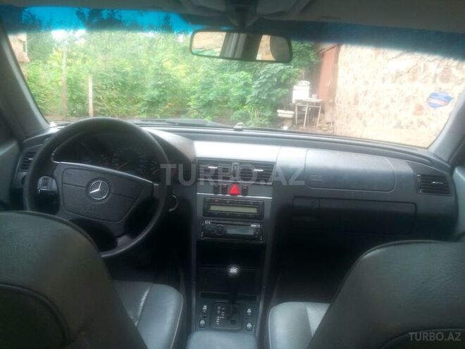 Mercedes C 200 2000, 190,000 km - 2.0 l - Gəncə