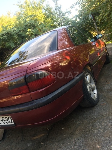 Opel Omega 1998, 76,000 km - 2.5 l - Bakı