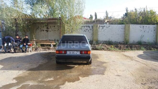Mercedes 190 1990, 353,554 km - 2.0 л - Sumqayıt