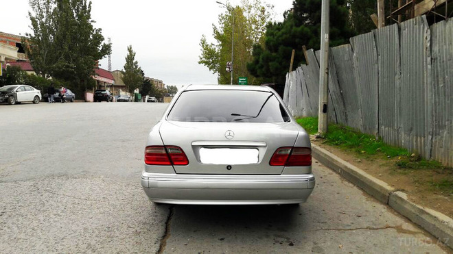 Mercedes C 240 2000, 225,000 km - 0.3 l - Bakı