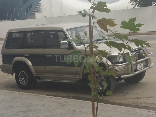 Mitsubishi Pajero 1993, 0 km - 0.3 л - Bakı