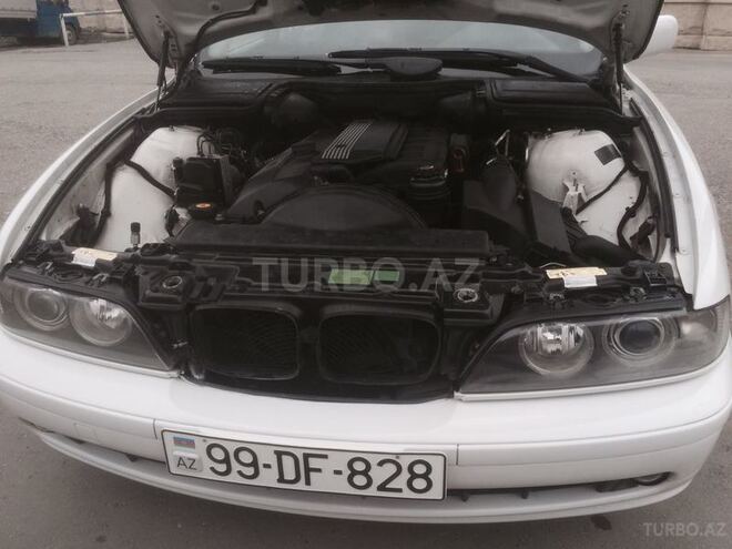 BMW 525 2002, 246,000 km - 2.5 l - Bakı