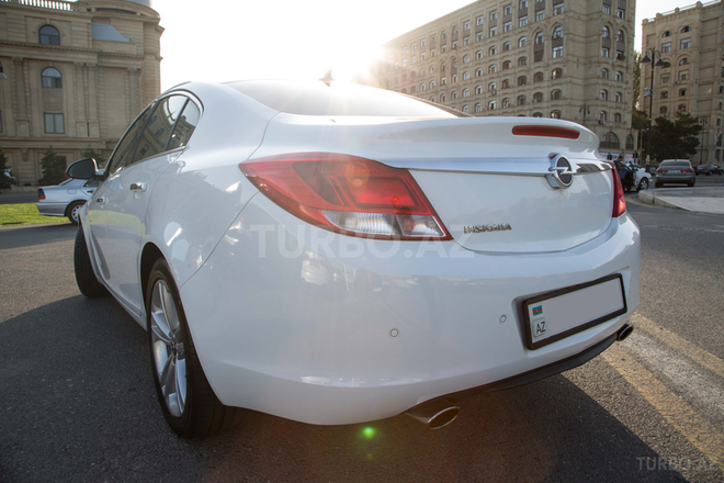 Opel Insignia 2011, 52,000 km - 2.8 l - Bakı