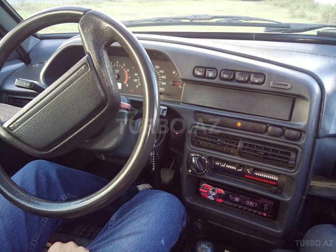 LADA (VAZ) 2115 2009, 142,000 km - 1.6 л - Oğuz