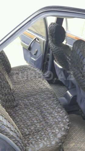 Mercedes E 200 1992, 608,000 km - 2.0 l - Bakı