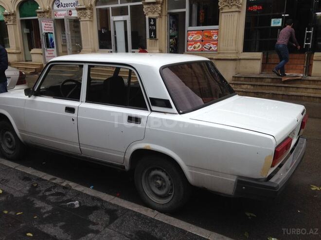 LADA (VAZ) 2107 2006, 85,000 km - 1.6 л - Bakı