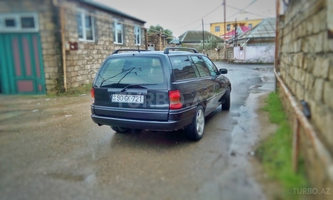 Opel Astra 1997, 262,327 km - 1.6 л - Bakı