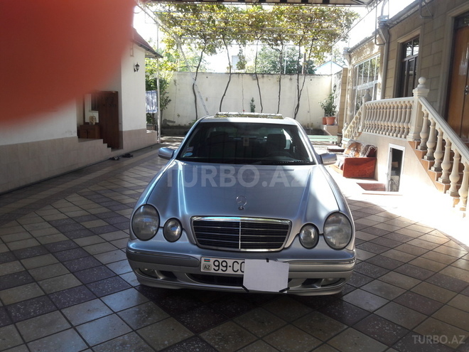 Mercedes E 200 2001, 200,000 km - 2.0 л - Şəmkir