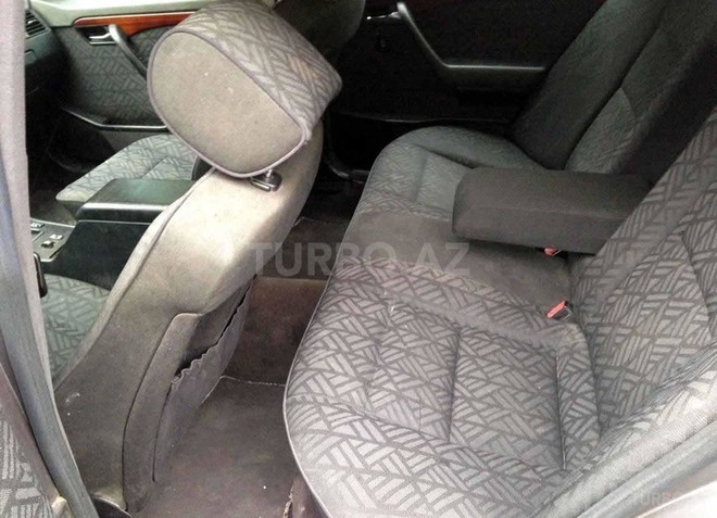 Mercedes C 180 1995, 260,000 km - 1.8 l - Bakı