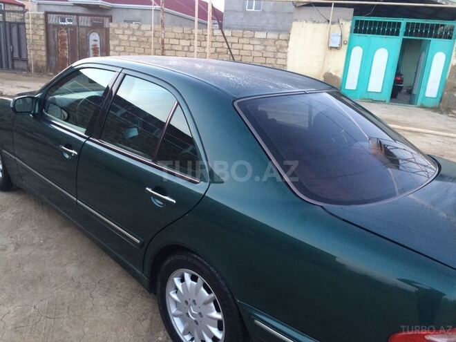 Mercedes E 240 1999, 240,000 km - 2.4 l - Bakı