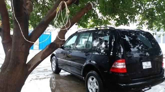 Mercedes ML 320 1998, 340,000 km - 3.2 l - Sumqayıt