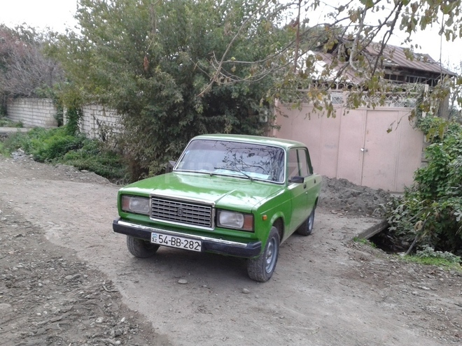 LADA (VAZ) 2107 1983, 280,000 km - 1.3 l - Bakı