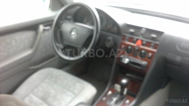 Mercedes C 200 1996, 354,000 km - 2.0 l - Bakı