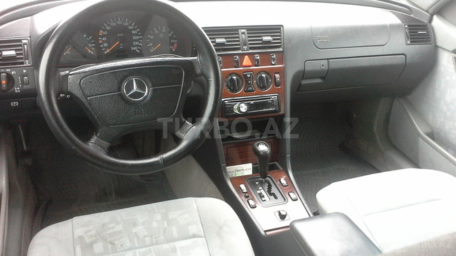 Mercedes C 200 1996, 354,000 km - 2.0 l - Bakı