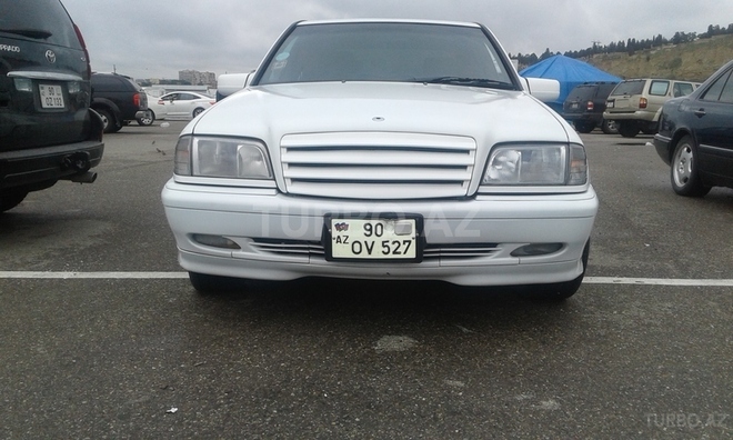 Mercedes C 200 1997, 157,000 km - 2.0 л - Bakı