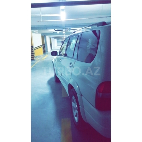 Suzuki  2003, 175,000 km - 2.7 л - Xırdalan