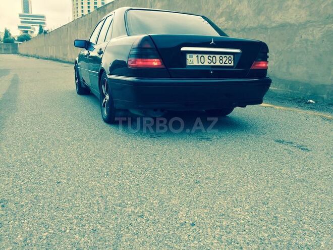 Mercedes C 240 1998, 295,000 km - 0.3 l - Bakı