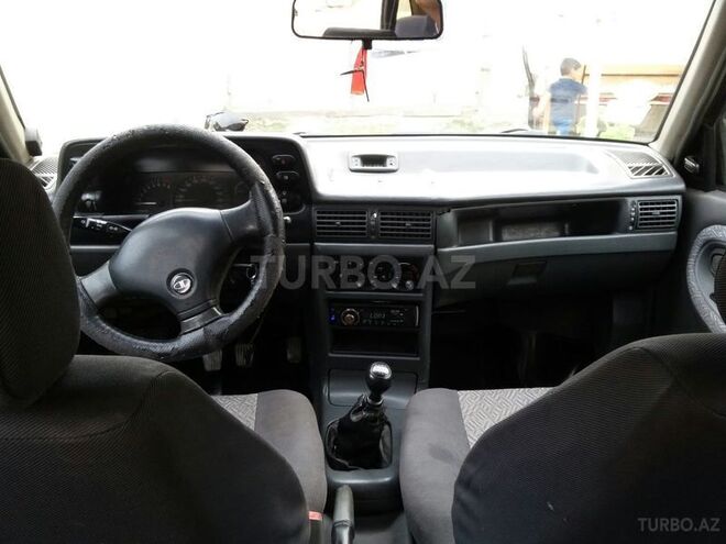 Daewoo Nexia 1997, 407,000 km - 1.6 l - Quba
