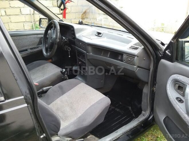 Daewoo Nexia 1997, 407,000 km - 1.6 l - Quba