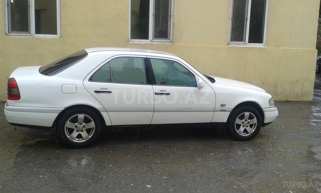 Mercedes C 180 1994, 364,000 km - 1.8 l - Bakı