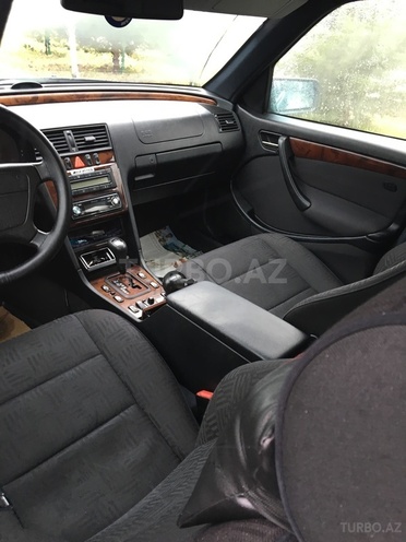 Mercedes C 220 1999, 274,298 km - 2.2 l - Bakı
