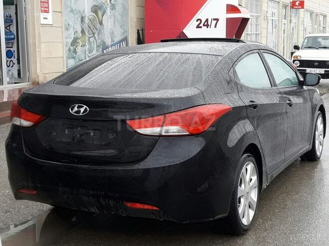Hyundai Elantra 2012, 54,000 km - 1.8 l - Şabran
