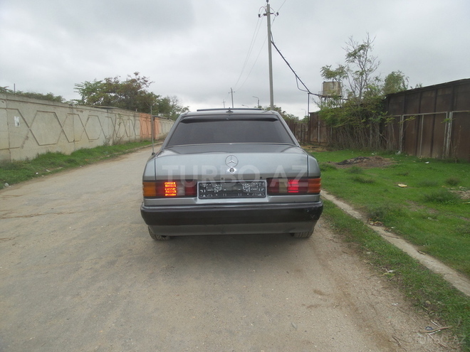 Mercedes 190 1991, 222,222 km - 2.0 l - Sumqayıt