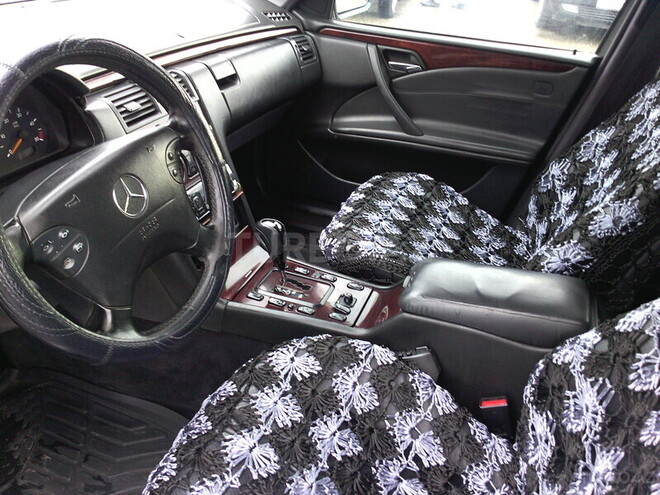 Mercedes E 220 2002, 285,000 km - 2.2 l - Bakı