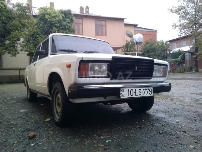 LADA (VAZ) 2107 2003, 290,000 km - 1.6 л - Gəncə