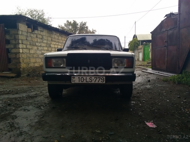 LADA (VAZ) 2107 2003, 290,000 km - 1.6 л - Gəncə
