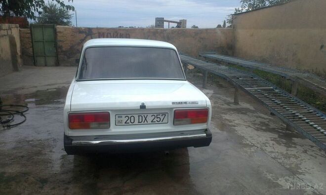 LADA (VAZ) 2107 2006, 97,000 km - 1.6 l - Gəncə