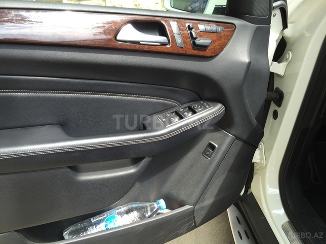 Mercedes ML 350 2011, 145,000 km - 3.5 l - Bakı
