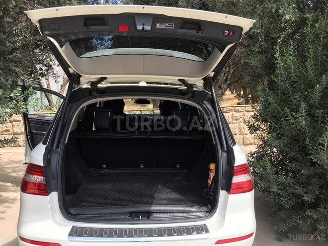 Mercedes ML 350 2011, 145,000 km - 3.5 l - Bakı