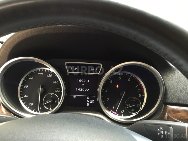 Mercedes ML 350 2011, 150,000 km - 3.5 l - Bakı