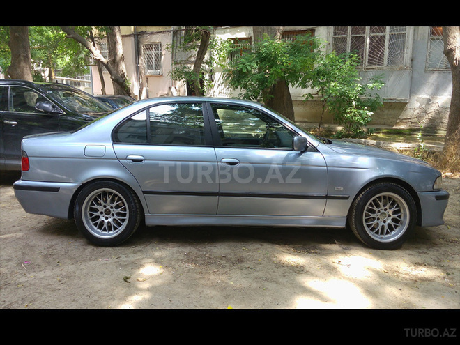 BMW 528 1996, 250,000 km - 2.8 l - Bakı