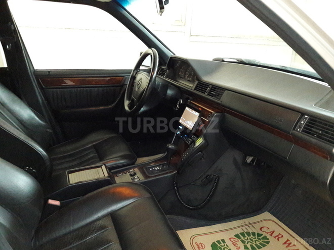 Mercedes E 280 1995, 340,000 km - 2.8 l - Bakı