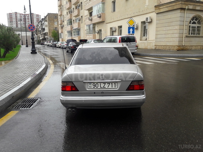 Mercedes E 280 1995, 340,000 km - 2.8 l - Bakı