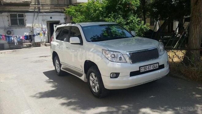 Toyota Prado 2010, 107,000 km - 2.7 l - Bakı