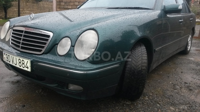 Mercedes E 220 2000, 245,000 km - 2.2 l - Lənkəran