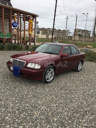 Mercedes C 240 1999, 260,000 km - 2.4 l - Bakı