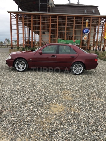 Mercedes C 240 1999, 260,000 km - 2.4 l - Bakı