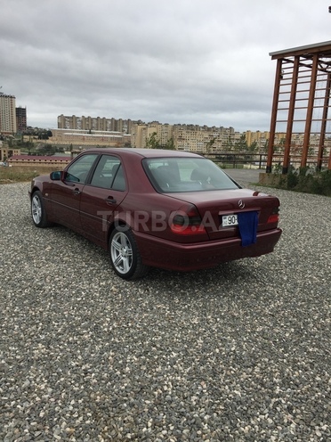 Mercedes C 240 1999, 260,000 km - 2.4 l - Bakı