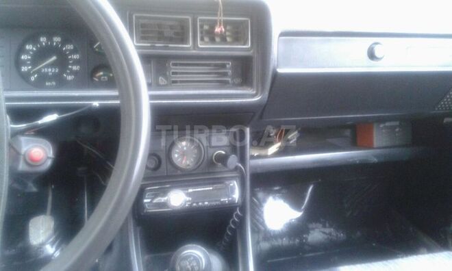 LADA (VAZ) 2107 2010, 35,000 km - 1.7 l - Bakı