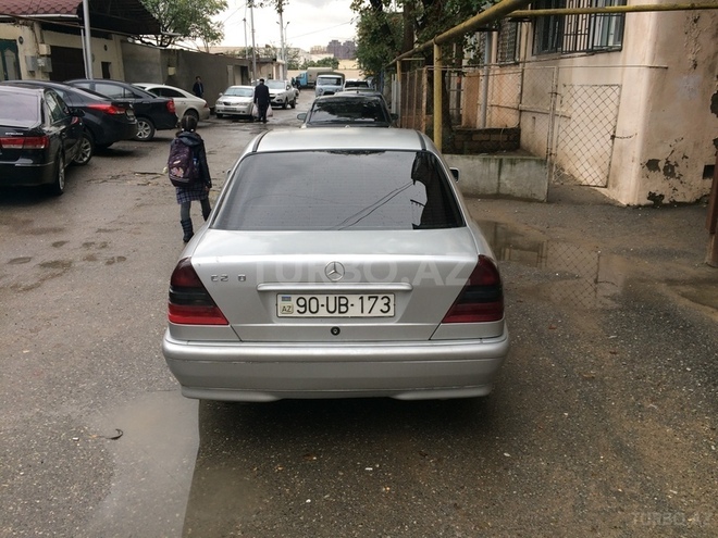 Mercedes C 180 1999, 139,500 km - 1.8 l - Bakı